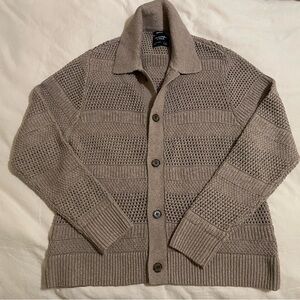 Abercrombie & Fitch Men's Brown Cropped Cardigan Sweater